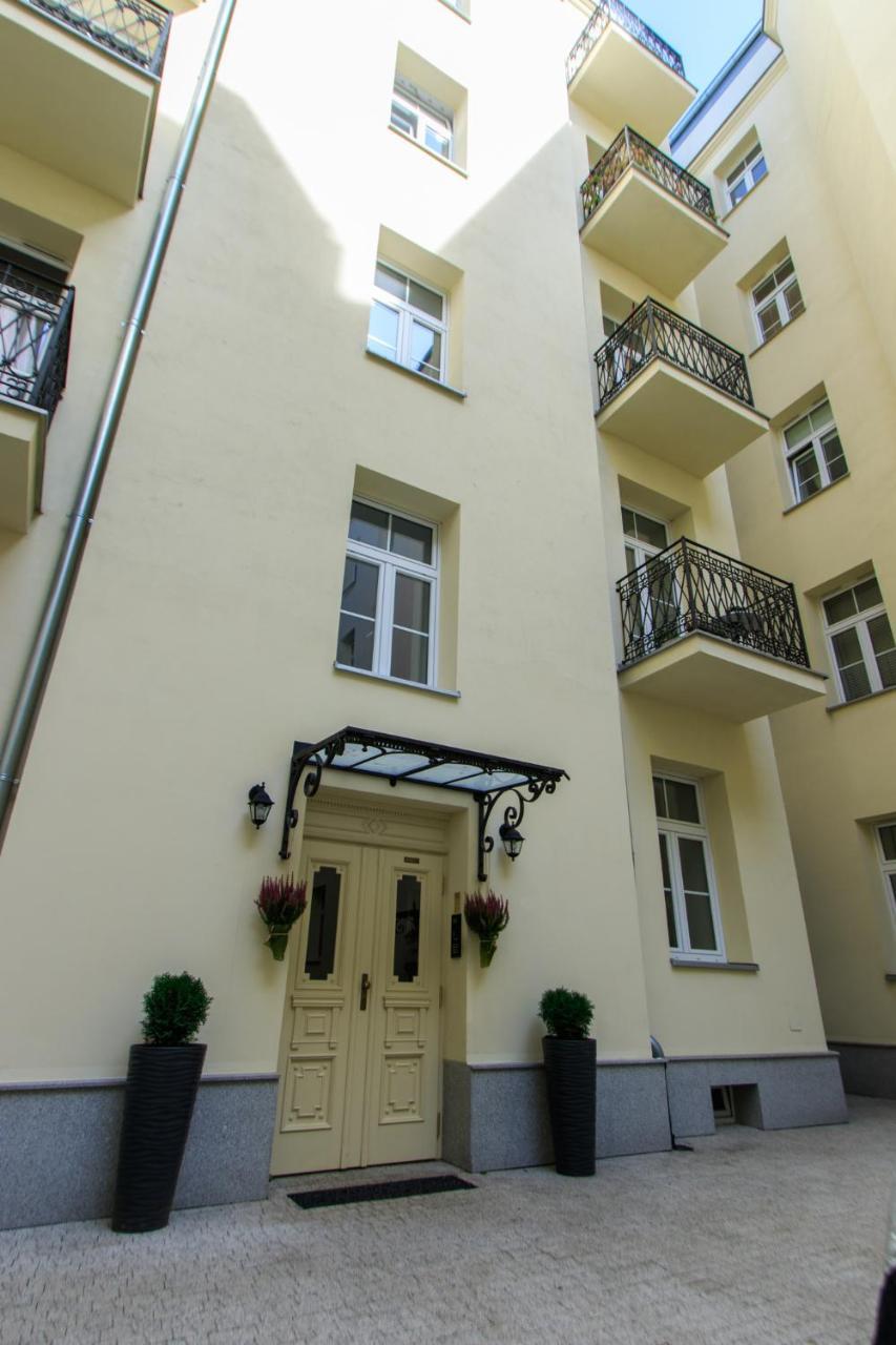 Rental Apartments Wilcza Warszawa Eksteriør bilde